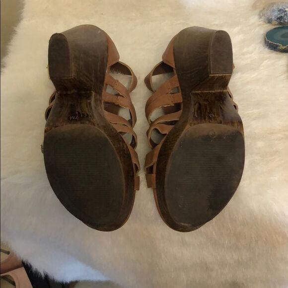 Guess shoes 7M (#754) - Picture 6 of 6